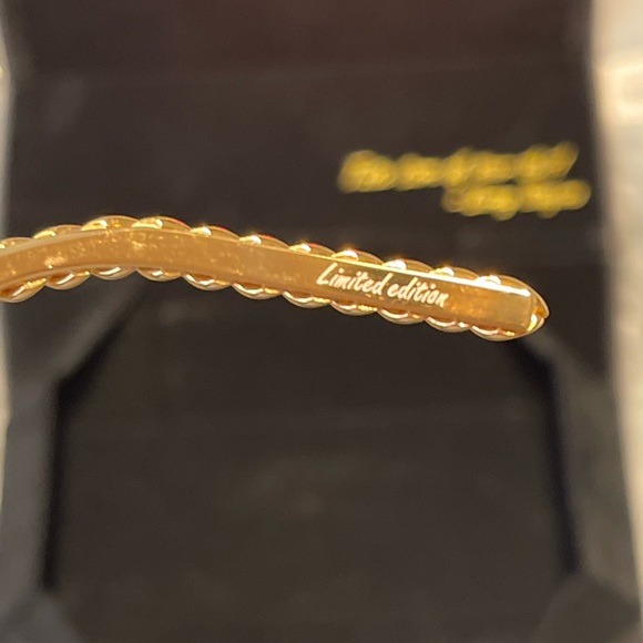 Vintage Frames Company “Full Cuban Snatch 24KT Gold” Sunglasses *EXCLUSIVE* - Picture 7 of 16